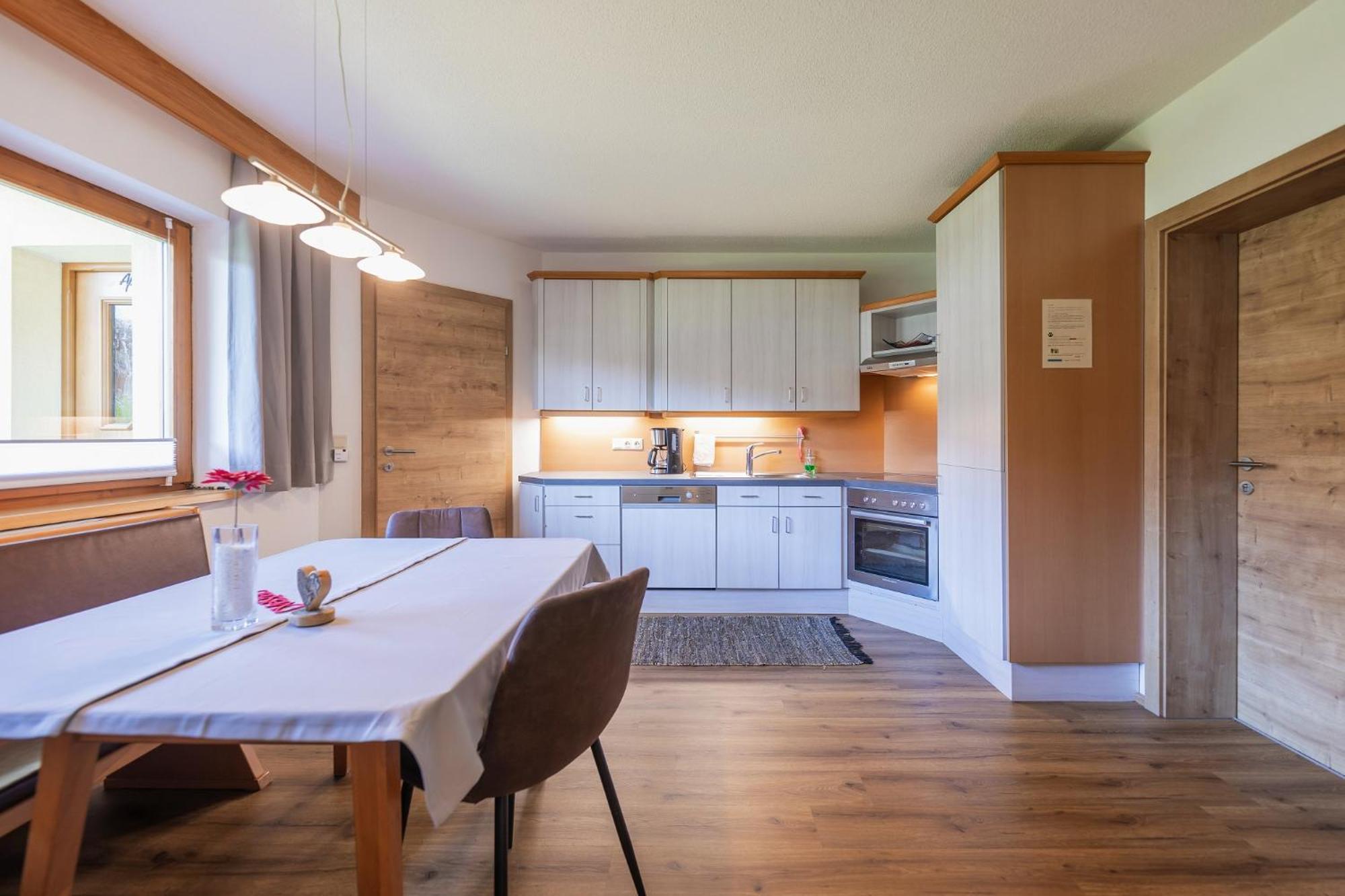 Apartment Peer ノイシュティフト・イム・シュトゥーバイタール エクステリア 写真
